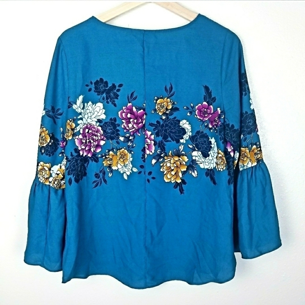 Apt. 9 Bell Sleeve Teal Boho Zipper Floral Top - Picture 3 of 4